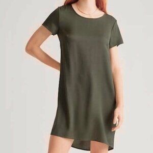 NWT Quince Washable Silk Stretch Tee Dress in Evergreen Size XS